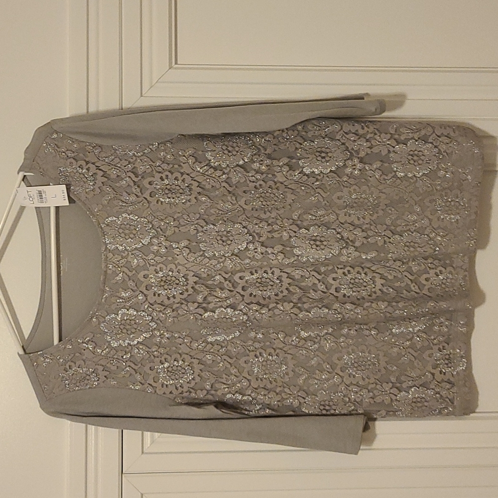 BNWT Loft lace top size L